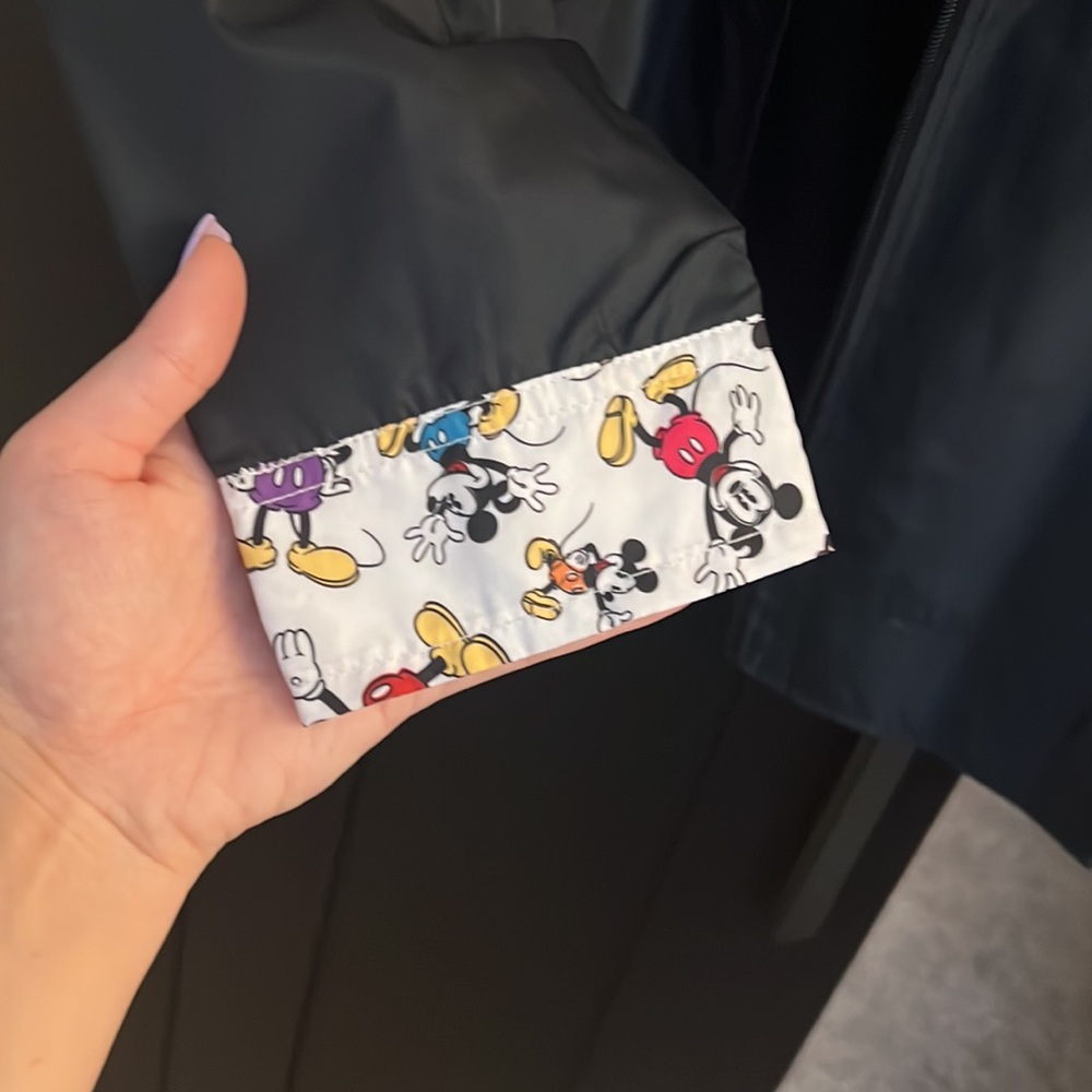 Disney jacket - Picture 2 of 6
